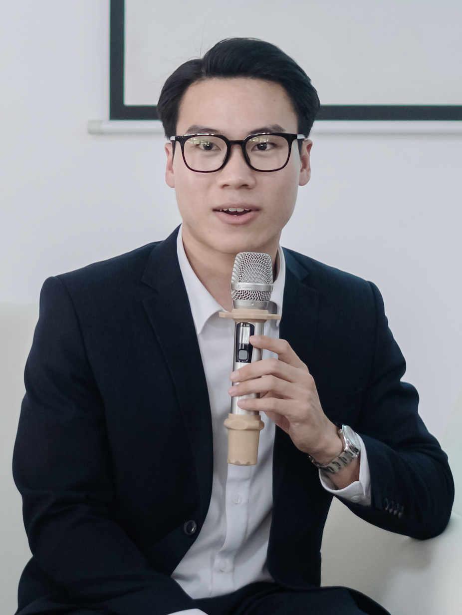 Robert Duong